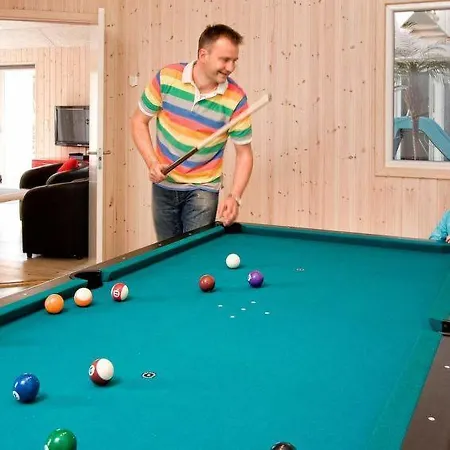 Sleeps 22 Pool Wifi * Vestermark