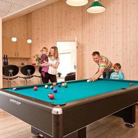 Sleeps 22 Pool Wifi * Vestermark