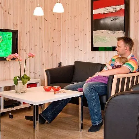 Sleeps 22 Pool Wifi * Vestermark